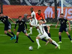 开元中国-风云突变阿森纳冲刺阶段门线救险巴塞罗那今夜防线松动，阿斯顿维拉围绕西甲强势反弹看傻球迷的简单介绍